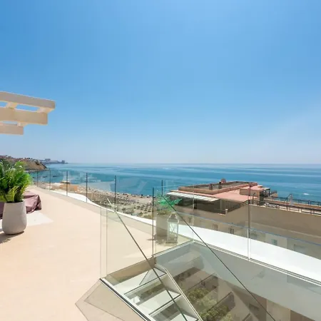 Vivi Homes - La Ola Pool, Terrace & Sea View Daire *