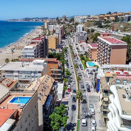 Vivi Homes - La Ola Pool, Terrace & Sea View Fuengirola