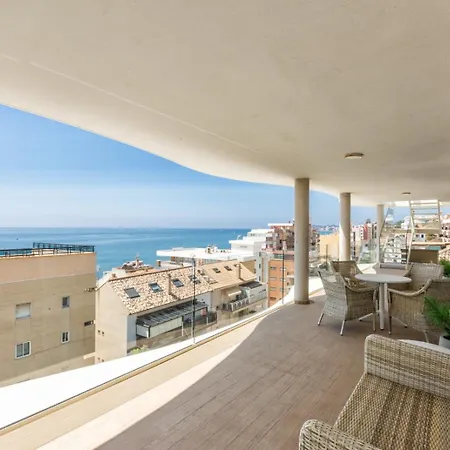 Vivi Homes - La Ola Pool, Terrace & Sea View *