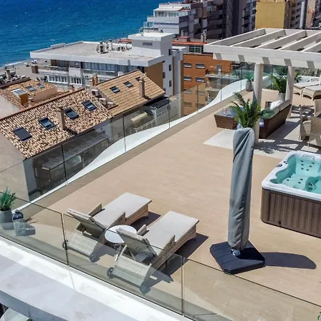 Vivi Homes - Kenzo Pool, Terrace & Sea View